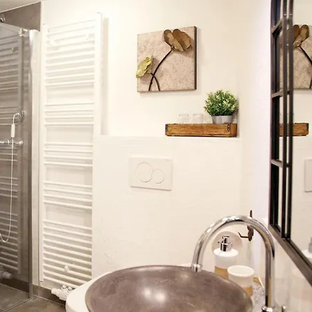 Apartment Sonnige Ferienwohnung Auf 1200m In Alpinem Charm! *