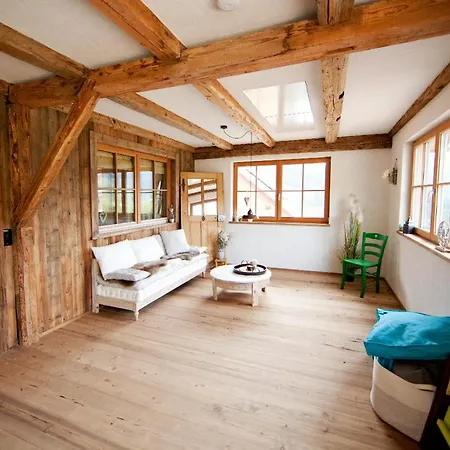 Apartment Sonnige Ferienwohnung Auf 1200m In Alpinem Charm!